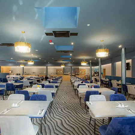 Gino Paradise With Aquapark 4*