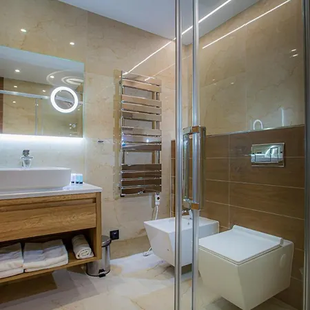 Gino Paradise With Aquapark Bešeňová